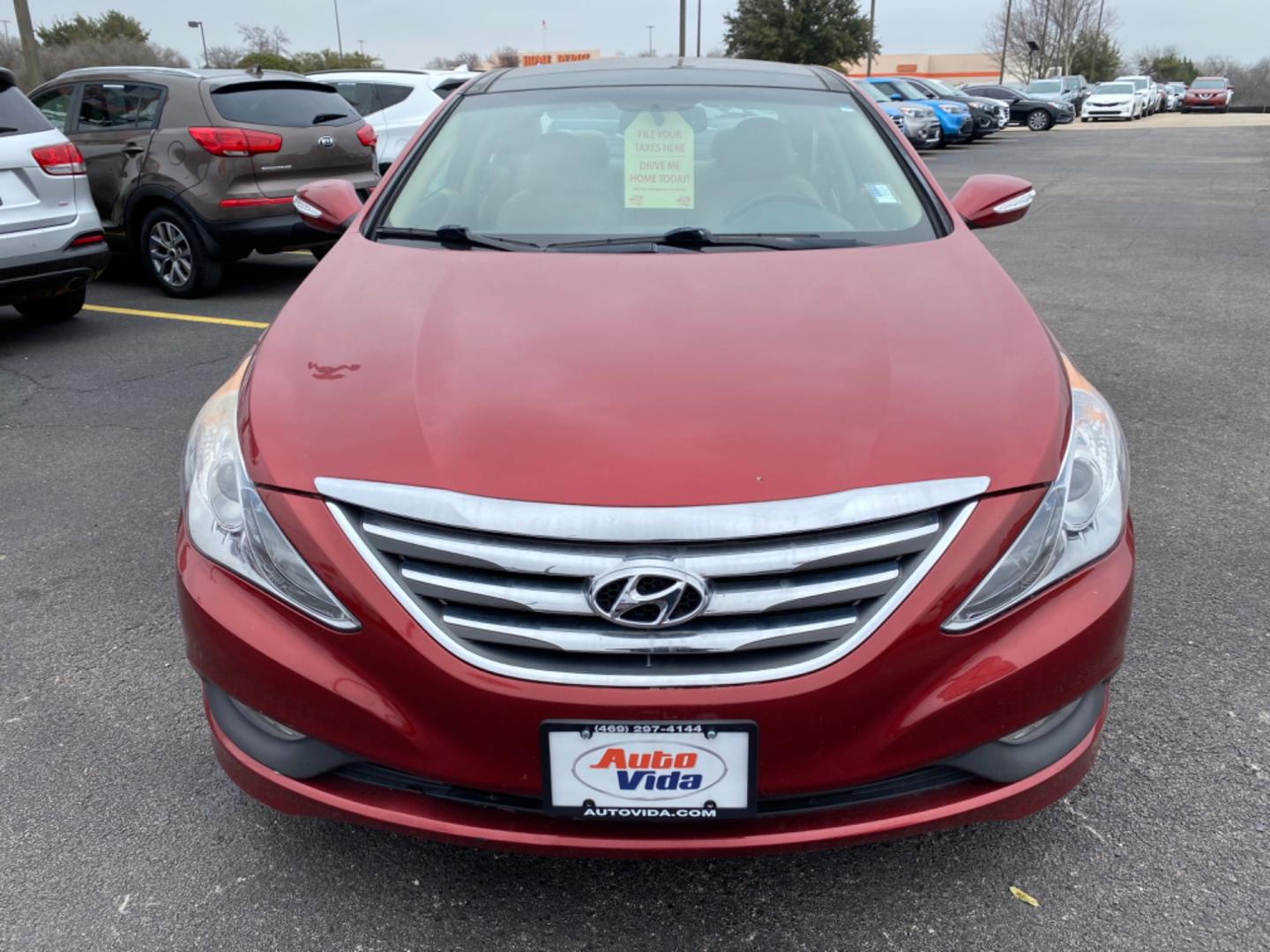 2014 RED Hyundai Sonata Limited Auto (5NPEC4AC5EH) with an 2.4L L4 DOHC 16V engine, 6-Speed Automatic transmission, located at 420 I-35E, Lancaster, TX, 75146, (469) 297-4144, 32.593929, -96.823685 - Photo#2